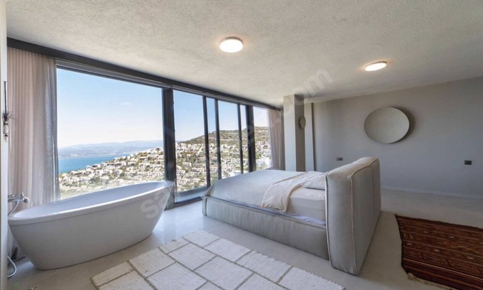 Bogazici House | Beach House with an amazing Sea View and Private Pool