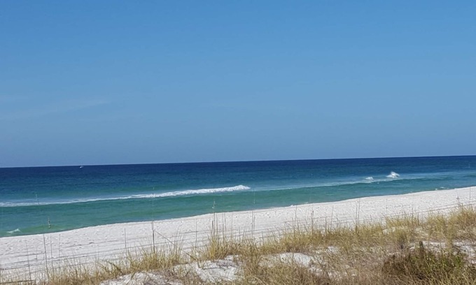 Bel Air House | Beach House With Private Pool And Hot Tub - Clean And Fun! - Steps To Beach