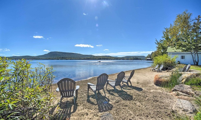 Speculator Cabin | Beach & Kayaks: Waterfront Cabin on Lake Pleasant!