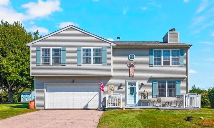 Narragansett House | Beach living at it's best in Narragansett Rhode Island!
