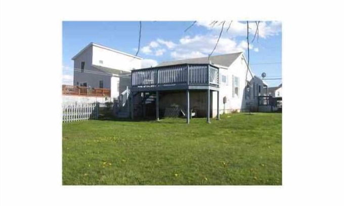 Breakwater Village Cottage | Beach lovers paradise