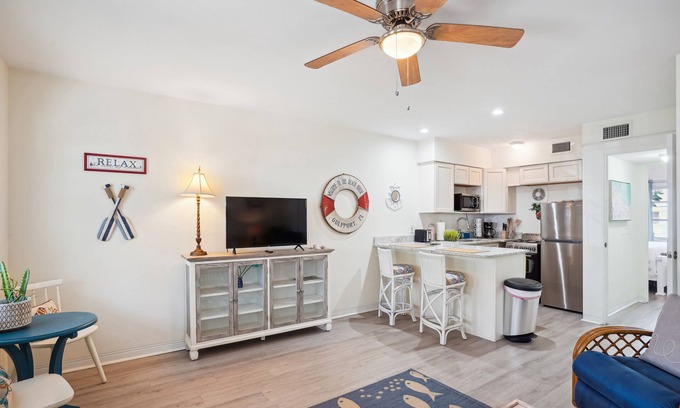 Gulfport House | Beach Quarters - ALL