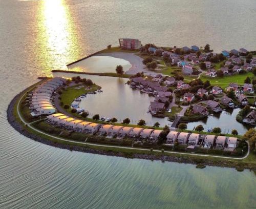Makkum Resort | Beach Resorts Makkum