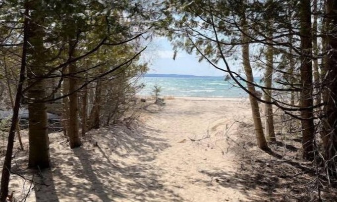 Harbor Springs House | Beach/Ski Home in Harbor Springs