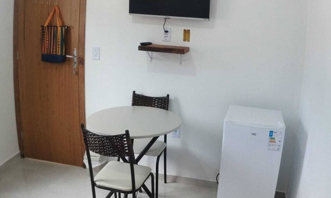 Camorim Apartment | BEACH SUITE ROOM PROVETÁ ILHA GRANDE, JUST A FEW STEPS FROM THE SAND.