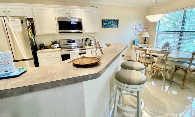Laguna Vista Villa | Beach Vibes Only Villa- 10 PH