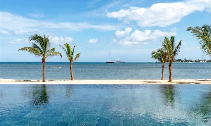 La Mivoie Villa | Beach Villa Soggy Dollar