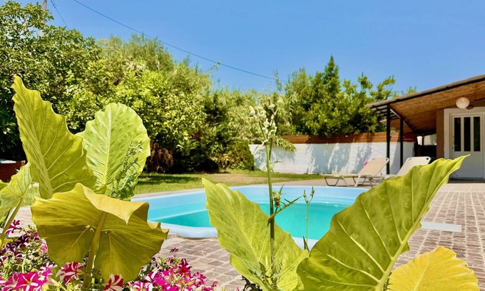 Ipsos Villa | Beach Villa Night Flower with private pool
