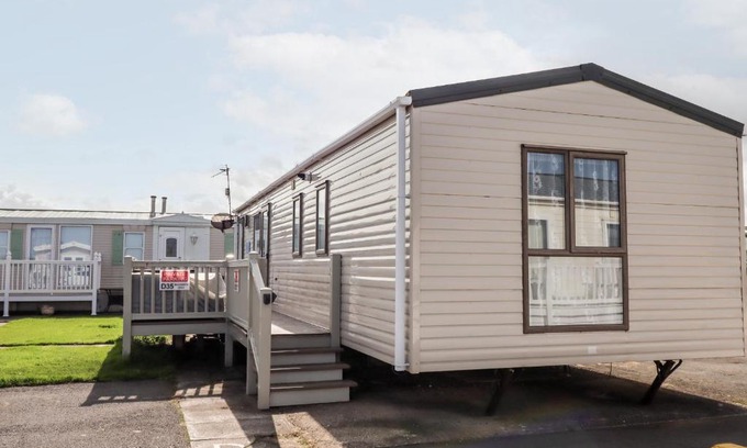 St George House | Beachcomber D35