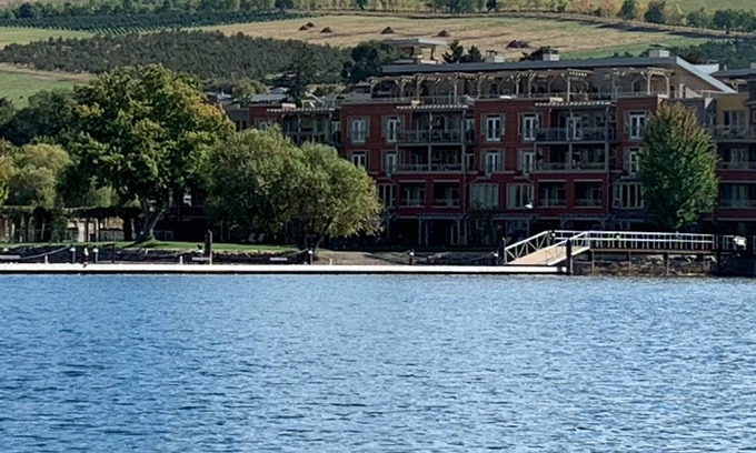 Vernon Apartment | Beachcomber: Mainsail Suite enjoy our Okanagan Lifestyle