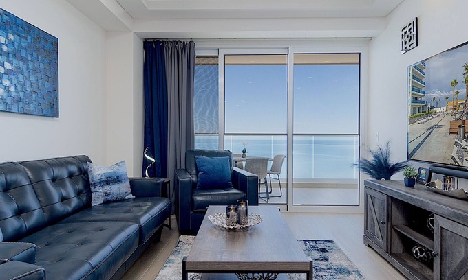 Ferrocarrilera Condo | Beachfront 1-bedroom luxury condo at Encantame Towers by the Sea of Cortez.