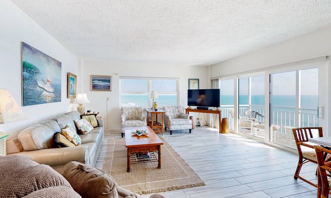South Patrick Shores Apartment | Beachfront 5th-floor condo with ocean views, balcony & AC - Private beach access