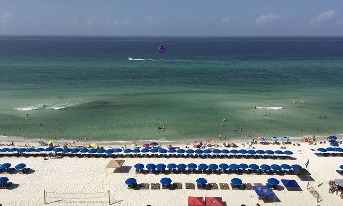 Panama City Beach Condo | Beachfront 9th Floor Luxury Condo! (Seasonal Beach Chair Service Included!)