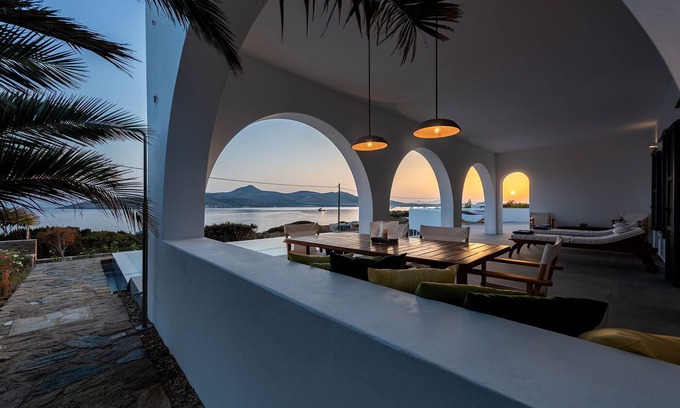 Antiparos House | Beachfront amazing SeaVilla