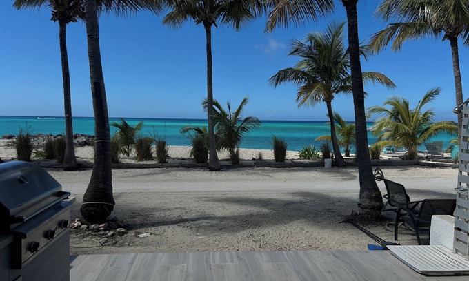 South Bimini Condo | BEACHFRONT ~ BREATH TAKING VIEW BiminiCove, South Bimini<