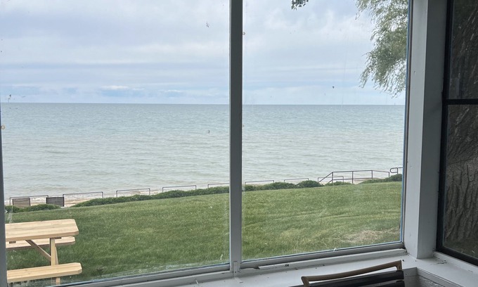 Port Austin House | Beachfront Bungalow Retreat on Lake Huron! # 4