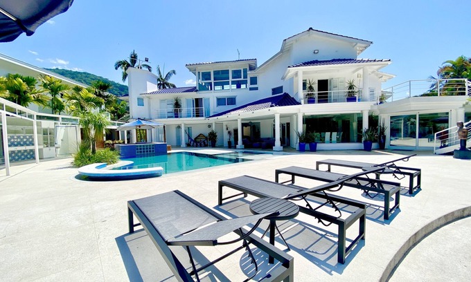 Caraguatatuba House | Beachfront Condominium Costa Verde Tabatinga - Caraguatatuba - With daily staff