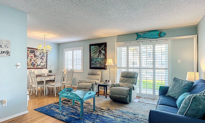 Sea Dunes Condo | Beachfront Condo at Colony Beach Club - Ocean Views, Pool, Patio, Sleeps 4