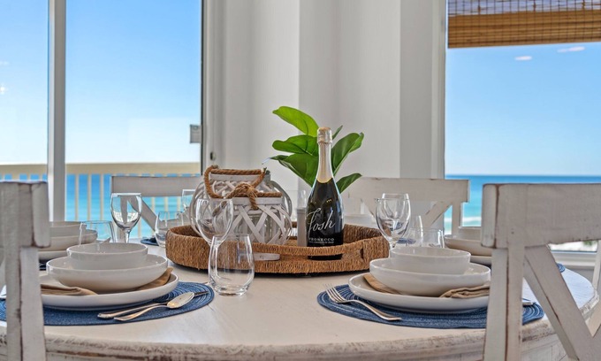 Destin Condo | Beachfront Condo -Starfish & Sandals - Silver Beach Towers - 3 BR | 4 Beds