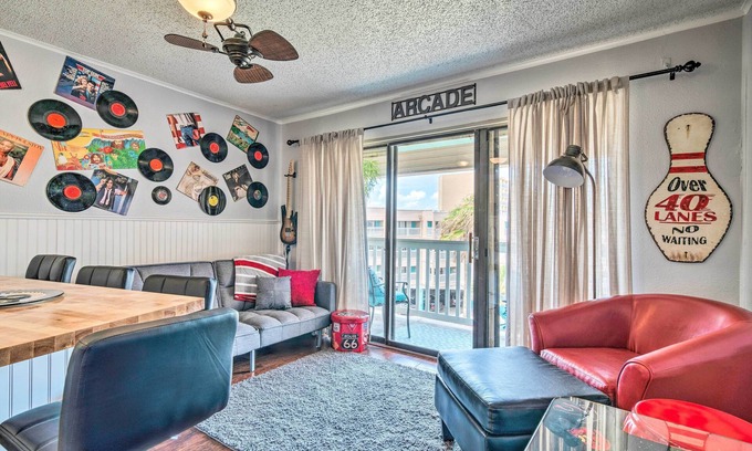 North Beach Condo | Beachfront Corpus Christi Condo w/Arcade Room!