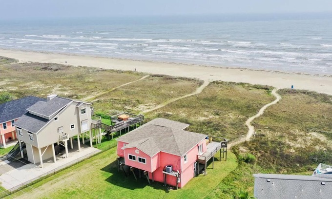 Galveston House | Beachfront Home and Hot Tub with fantastic views!