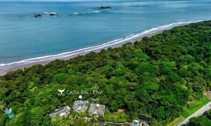 Uvita Condo | Beachfront Jungle Luxury! 3BD Penthouse Uvita