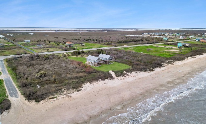 Port Bolivar House | Beachfront Oasis-1- Book For A Relaxing Getaway!