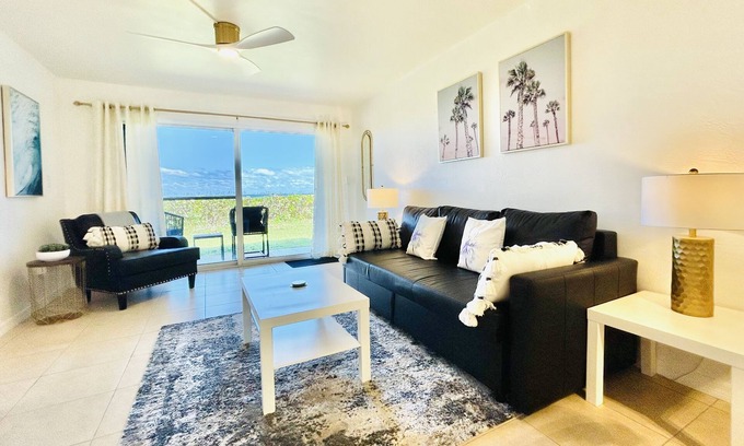 Cocoa Beach Apartment | Beachfront One Bedroom Condo