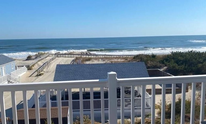Townsend's Inlet Condo | Beachfront Paradise, Panoramic Views of the Beach & Ocean!