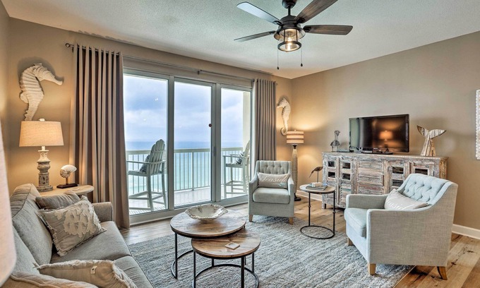 Lower Grand Lagoon Condo | Beachfront PCB Condo w/Resort Pool, Gym & Hot Tub