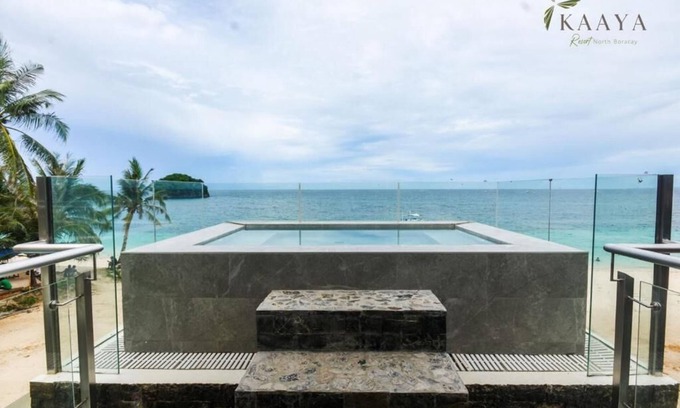 Aklan Province Resort | Beachfront Penthouse 3-BR resort in Boracay Island with private dip pool