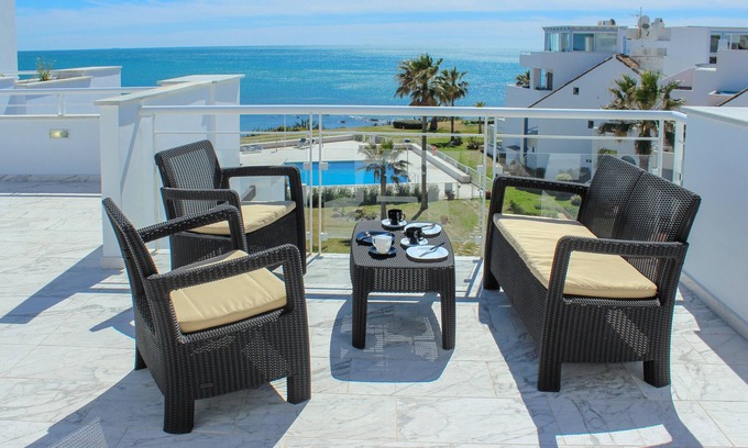 Casares del Mar Apartment | Beachfront Penthouse with Sea Views, Hot Tub, BBQ