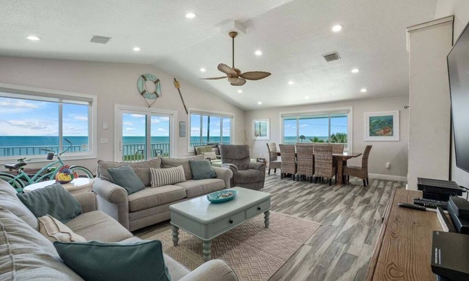 Flagler Beach Condo | Beachfront, Pet Friendly-Flagler Beach!