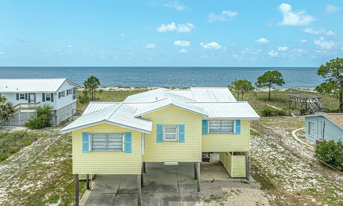 Alligator Point House | BEACHFRONT! Pet Friendly! Fenced yard! Fall Discounts! Butterfly Season!