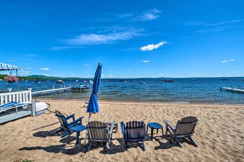 Sebago House | Beachfront Sebago Cottage with Deck and Grill!