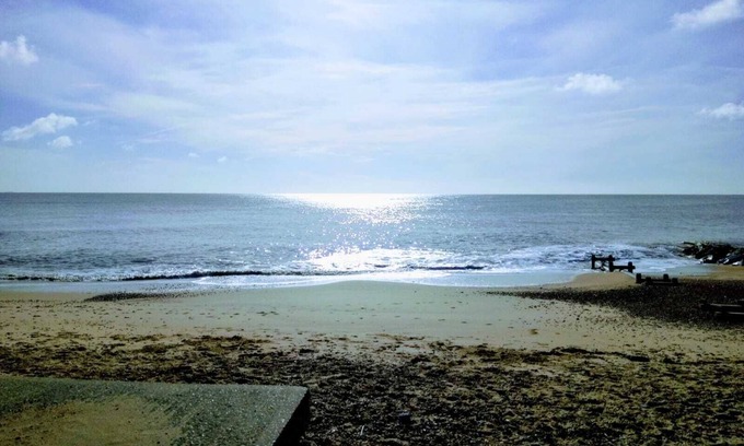 Felixstowe Apartment | Beachfront Studio Apartment