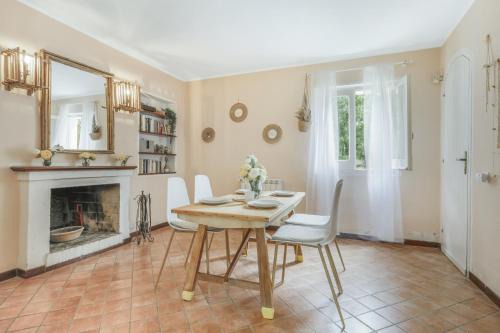Muravera House | Beachfront Traditional Villa