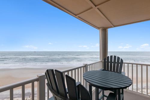 Sneads Ferry Apartment | Beachfront, Updated, Topsail Dunes Shining Sea