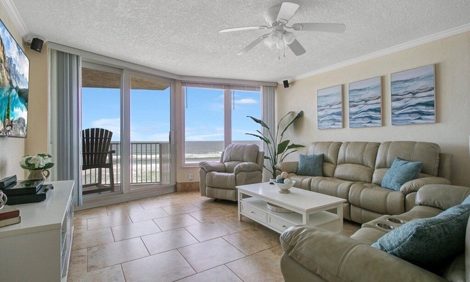 Daytona Beach Shores Condo | Beachfront Condo*New Owners-Updated Unit*Spectacular Views*Pets*No-drive Beach - 402 Shores Club