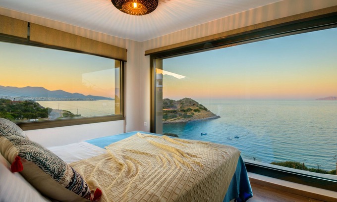 Ammoudara Villa | Beachfront villa with hot tub- breathtaking seaview