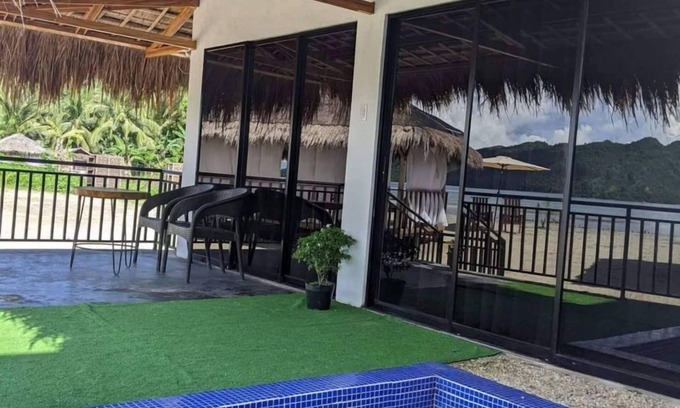 Sipalay Hotel | Beachfront Villa at Crystal Cove