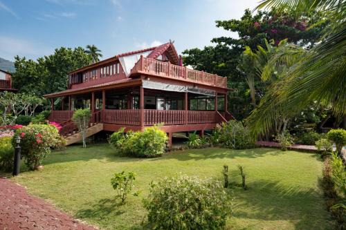 Bang Po Villa | Beachfront Villa, Bang Po