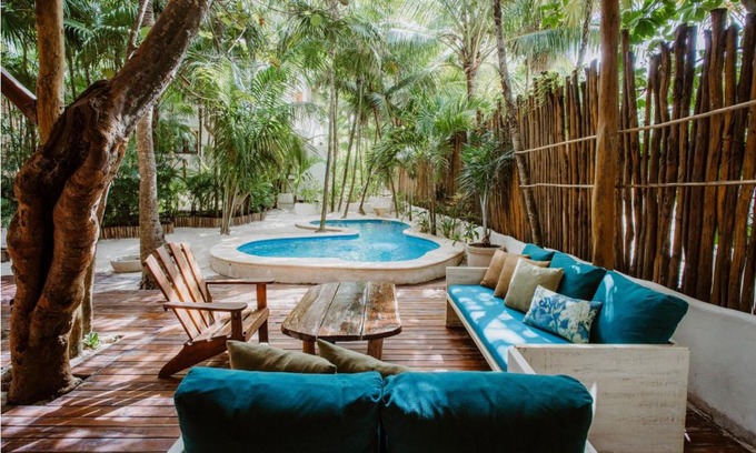 Zona Hotelera Villa | Beachfront villa Casa Tulum beach 8
