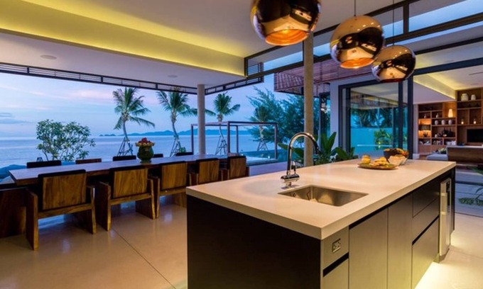 Koh Samui Villa | Beachfront Villa Malouna - 6 beds plus 1 kid bed sleep 12+6