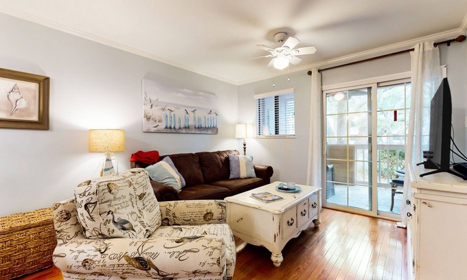 Palmetto Dunes Villa | Beachfront villa near golf with pool, hot tub, & balcony - snowbird-friendly