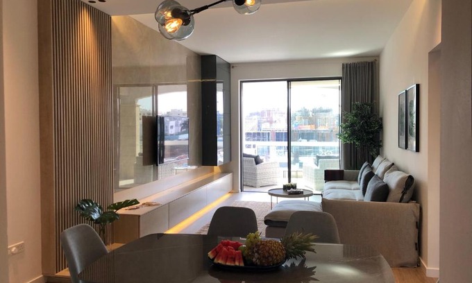 Germasogeia Apartment | BeachLuxe