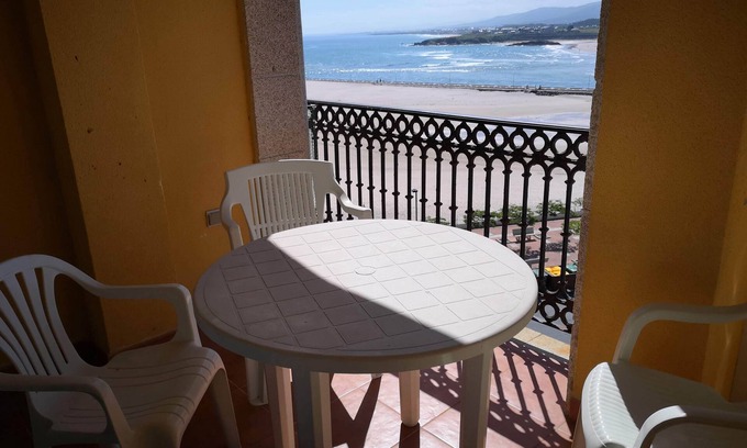 Fazouro Apartment | Beachside apartment A Rapadoira