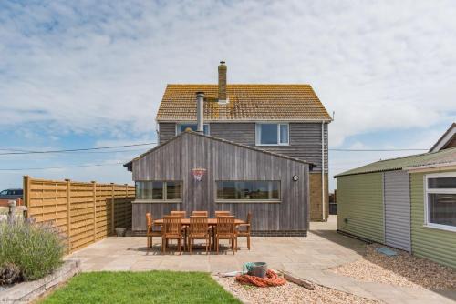 Lydd House | Beachside by Bloom Stays