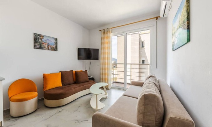 Orikum Apartment | Beachside Comfort in Orikum