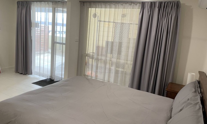 Ripon Apartment | Beachside & Jetty View - Apt 4 (First Mate Apartment)